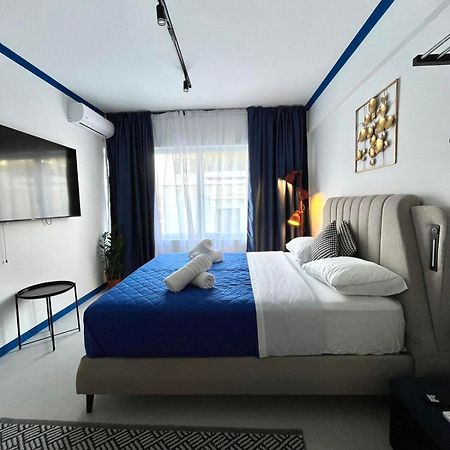 Syntagma Plaka Suite By Zeussuites เอเธนส์ ภายนอก รูปภาพ