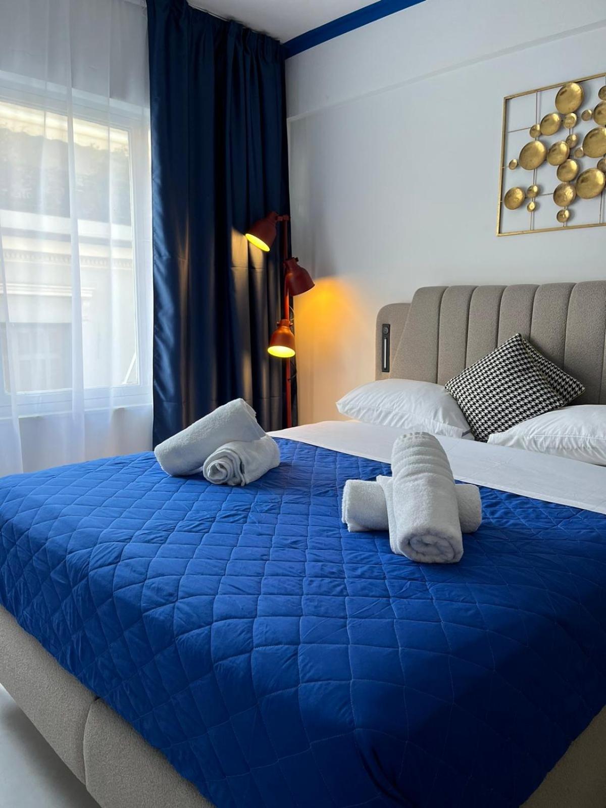 Syntagma Plaka Suite By Zeussuites เอเธนส์ ภายนอก รูปภาพ